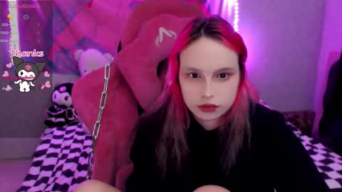 Snapshot of pineapple_dope chatting on 10-07-25, 11:57 Nancy online show from 10-07-25, 11:57