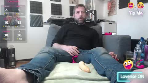 Snapshot of pingones79 chatting on 03-06-25, 03:56 pingones 79 online show from 03-06-25, 03:56