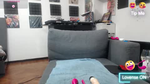 Snapshot of pingones79 chatting on 10-30-25, 06:41 pingones 79 online show from 10-30-25, 06:41