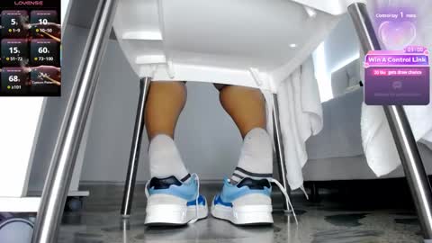 tiffany online show from 02-23-25, 01:13