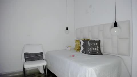 tiffany online show from 09-20-25, 08:54