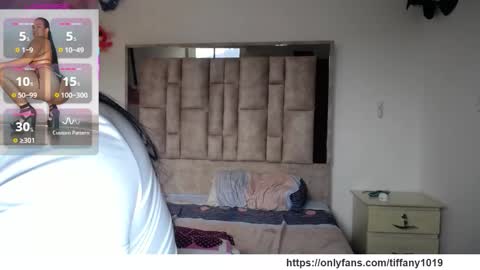 Snapshot of pink__tiffany chatting on 03-12-26, 07:09 tiffany online show from 03-12-26, 07:09
