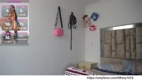 Snapshot of pink__tiffany chatting on 03-14-26, 09:42 tiffany online show from 03-14-26, 09:42