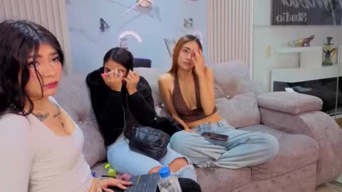 pink_as online show from 03-11-26, 11:00