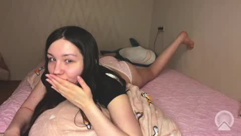 Snapshot of pink_pikachu_ chatting on 05-17-26, 11:01 Pikachu pika online show from 05-17-26, 11:01