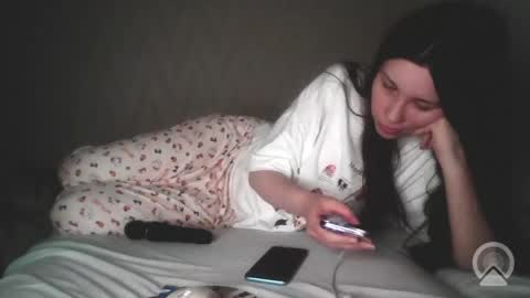 Snapshot of pink_pikachu_ chatting on 05-28-26, 06:05 Pikachu pika online show from 05-28-26, 06:05