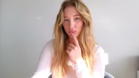   online show from 09-20-25, 02:45