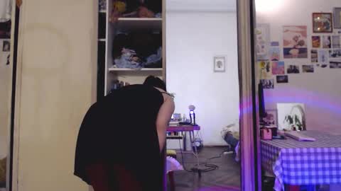 Sony online show from 03-03-26, 04:24