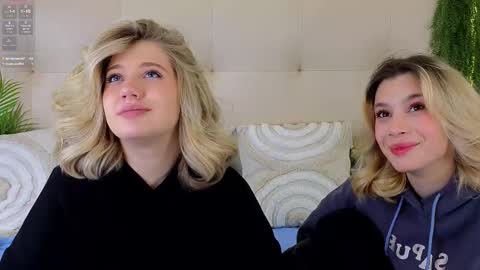 Adele online show from 11-13-25, 09:58