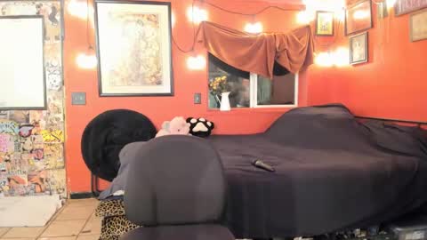 Virginity smiles online show from 01-31-25, 09:05