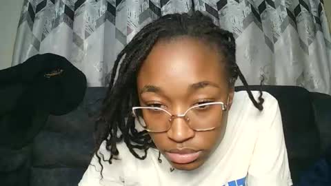 PinkyAura online show from 02-27-26, 09:26