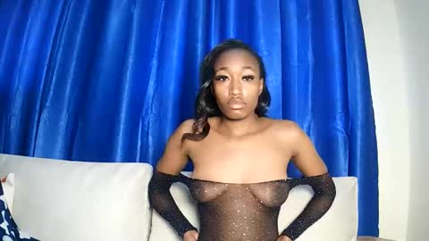 PinkyAura online show from 06-05-26, 11:49
