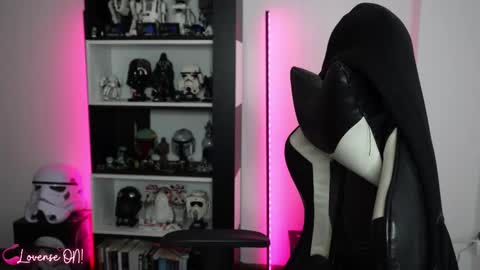 Snapshot of pinkcatlive chatting on 12-17-25, 07:42 Emily online show from 12-17-25, 07:42