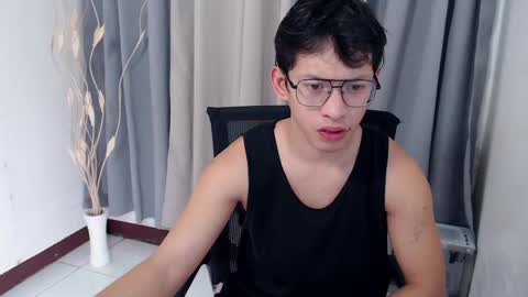 froi online show from 05-26-26, 03:57