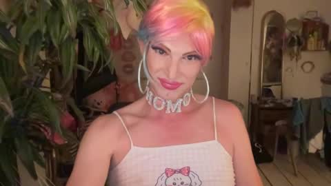 Snapshot of pinkfag chatting on 06-16-26, 05:59 pinkfag online show from 06-16-26, 05:59