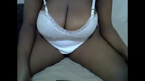 Kim20 online show from 09-26-25, 11:03