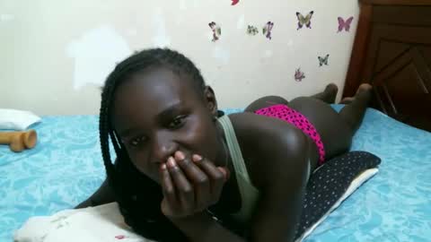 pinky online show from 11-28-25, 09:12