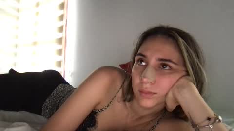 Pinkilola online show from 04-09-26, 02:55