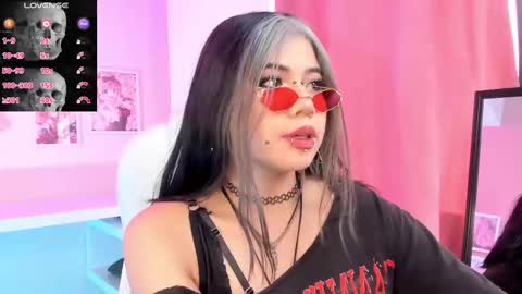 PINKK online show from 10-01-25, 02:12