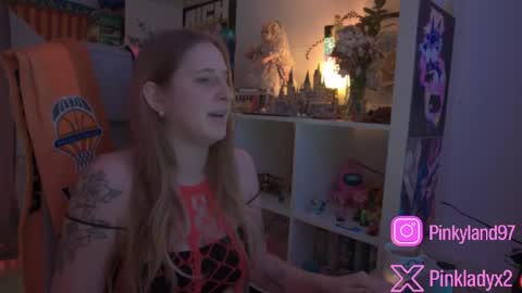 pinkladyx2 online show from 03-08-26, 03:38
