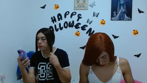 pinkluna0 online show from 10-28-25, 11:03