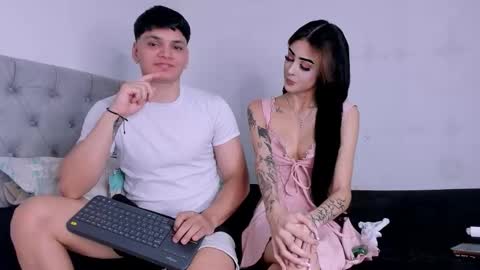 Snapshot of pinksmile_1 chatting on 09-16-25, 12:22 pinksmile_1 online show from 09-16-25, 12:22