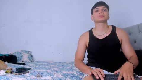 Snapshot of pinksmile_1 chatting on 09-30-25, 10:59 pinksmile_1 online show from 09-30-25, 10:59