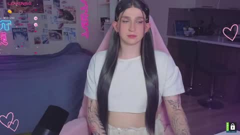 Snapshot of pinkvenom_ chatting on 05-24-26, 04:12 pinkvenom_ online show from 05-24-26, 04:12