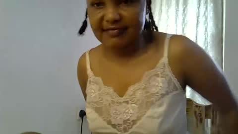 Snapshot of pinky_jules chatting on 03-06-26, 07:38 Browny online show from 03-06-26, 07:38