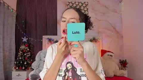 Snapshot of pinky_peach_ chatting on 12-18-25, 03:56 Peachy online show from 12-18-25, 03:56