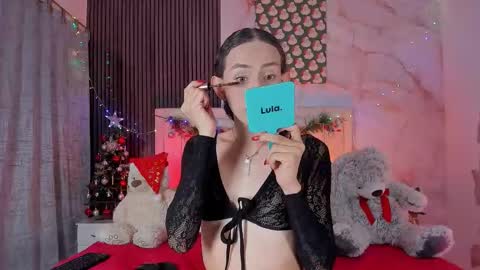 Snapshot of pinky_peach_ chatting on 12-22-25, 04:42 Peachy online show from 12-22-25, 04:42