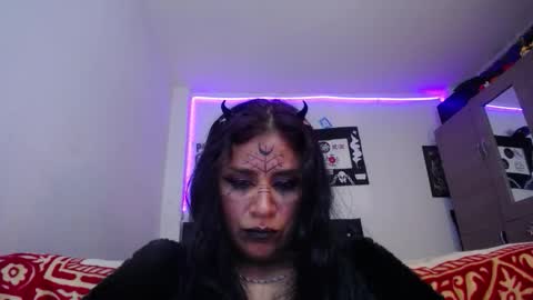 VIOLETA LOPEZ online show from 10-19-25, 12:11