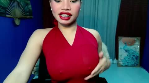 Snapshot of pinky_pussybobby69 chatting on 09-26-25, 09:13 Tina online show from 09-26-25, 09:13
