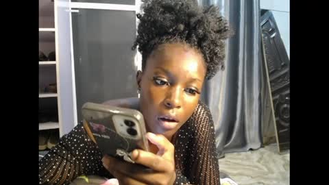 pinkykiki_247 online show from 05-04-26, 06:15