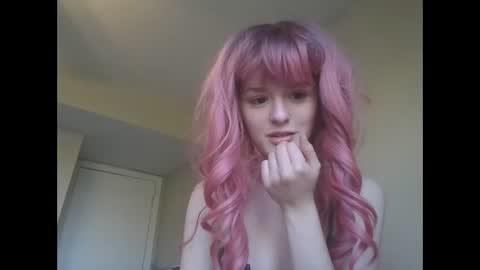 pinkykittykat online show from 04-16-26, 11:40