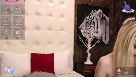 Pinky online show from 01-21-25, 08:11