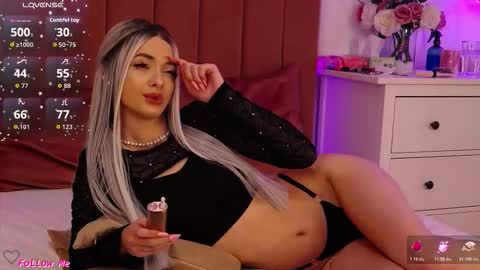 Pinky online show from 12-15-25, 07:29