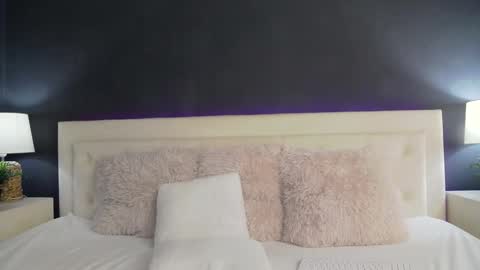  Pink  online show from 01-09-25, 12:41