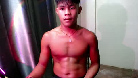 pinoy_shyboy69 online show from 04-03-26, 12:25