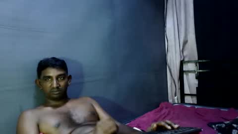 Snapshot of pinoybbc_xx chatting on 05-09-26, 03:28 rayvienn online show from 05-09-26, 03:28