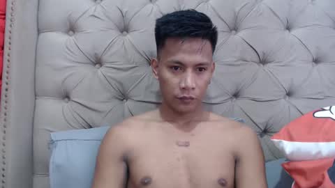 Snapshot of pinoydacks chatting on 12-26-24, 01:29 pinoydacks online show from 12-26-24, 01:29