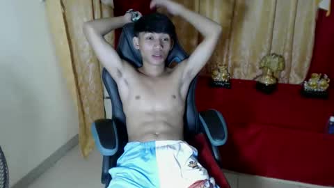 Snapshot of pinoyhotprincexxx chatting on 11-06-25, 11:11 pinoyhotprincexxx online show from 11-06-25, 11:11