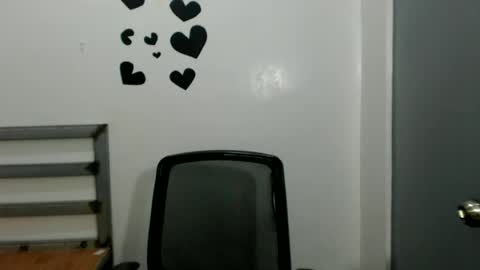 Snapshot of pinoystud20 chatting on 07-06-26, 04:20 pinoystud20 online show from 07-06-26, 04:20