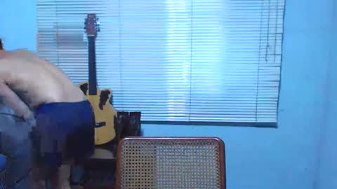 Snapshot of pinoytwinkcum chatting on 06-10-26, 10:14 john online show from 06-10-26, 10:14