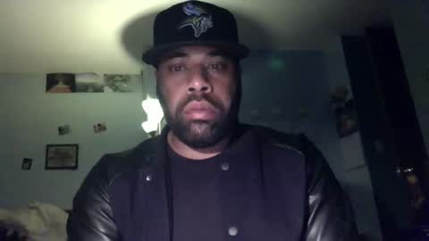 pinsinreal online show from 04-05-26, 02:31