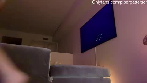 PipinPiper online show from 01-06-26, 04:38