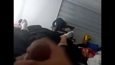 pirahna1012 online show from 03-19-26, 05:22