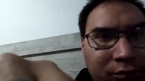 pirahna1012 online show from 04-05-26, 03:15