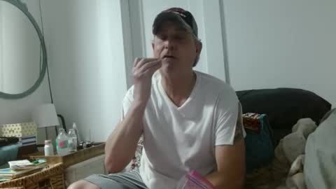 Snapshot of pirate334 chatting on 04-27-26, 12:08 pirate334 online show from 04-27-26, 12:08