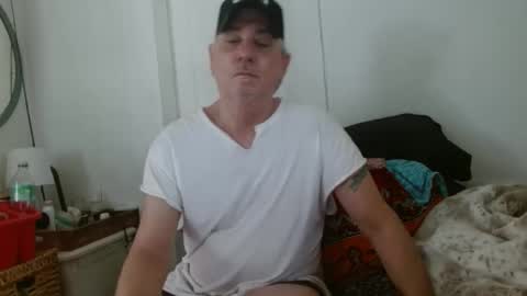 Snapshot of pirate334 chatting on 05-16-26, 03:55 pirate334 online show from 05-16-26, 03:55